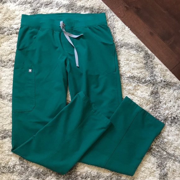 Figs Pants - 💚FIGS HUNTER GREEN SCRUB BOTTOMS💚